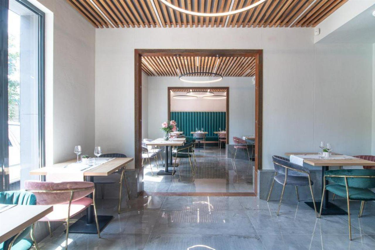 Campeador Inn คลูจ-นาโปกา ภายนอก รูปภาพ